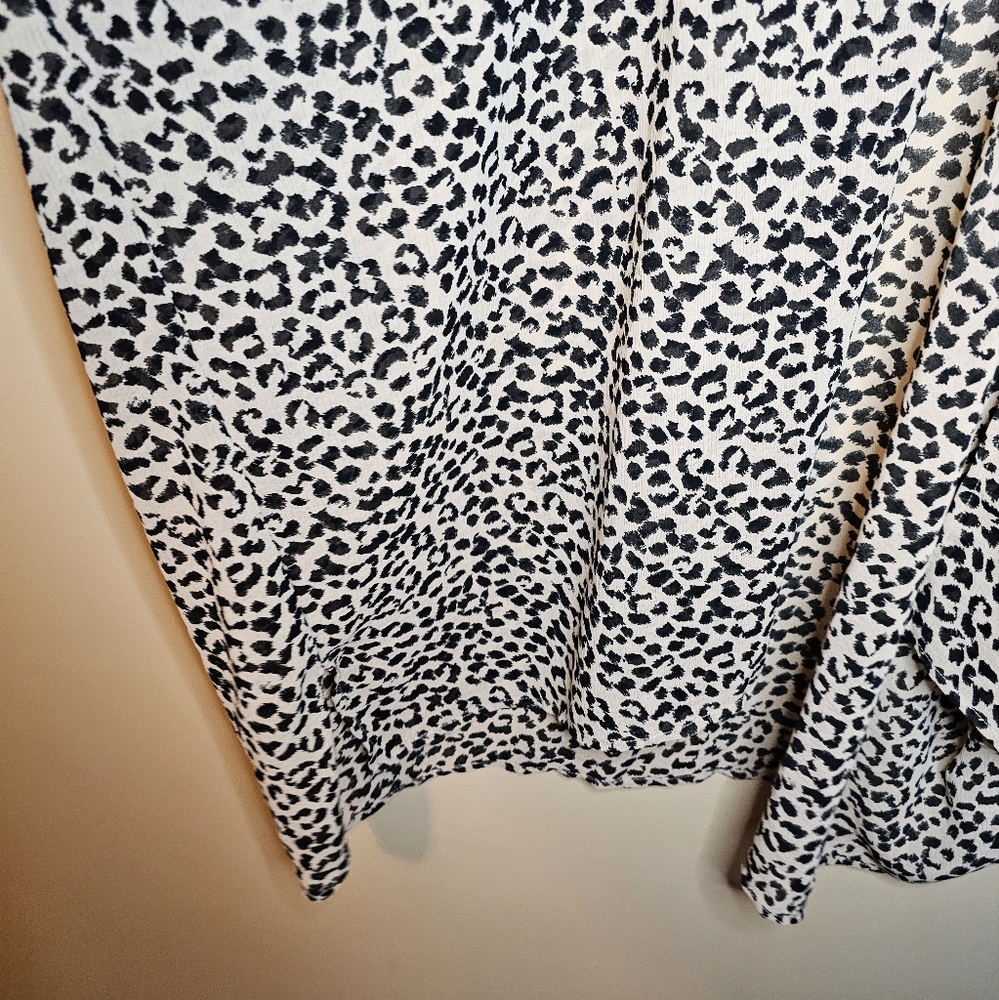 Aerie Leopard print kimono cardigan top with Wide sleeves One Size Fits … - Picture 4 of 8